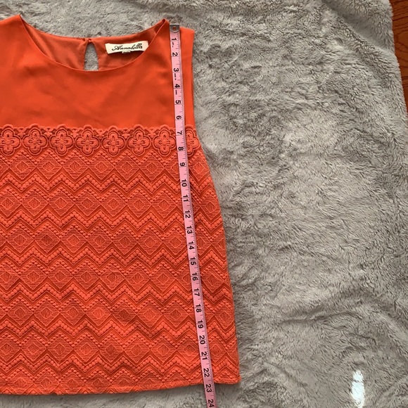 Annabelle Lace Detail Top - Picture 6 of 9